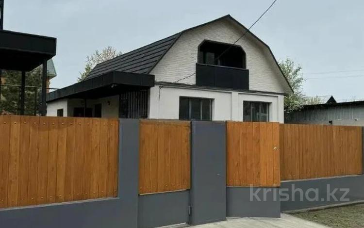 Жеке үй · 5 бөлме · 270 м², Радлова 96 — ВОАД, бағасы: 1.8 млн ₸ в Алматы, Медеуский р-н — фото 18