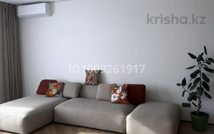3-бөлмелі пәтер · 106.9 м² · 2/5 қабат, Богаенбай батыра 120, бағасы: 105 млн ₸ в Семее — фото 8