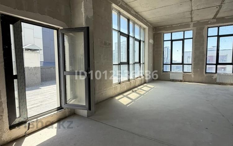 3-комнатная квартира · 134 м² · 18/19 этаж, Абая 164 — Брусиловского за 63 млн ₸ в Алматы, Бостандыкский р-н — фото 14