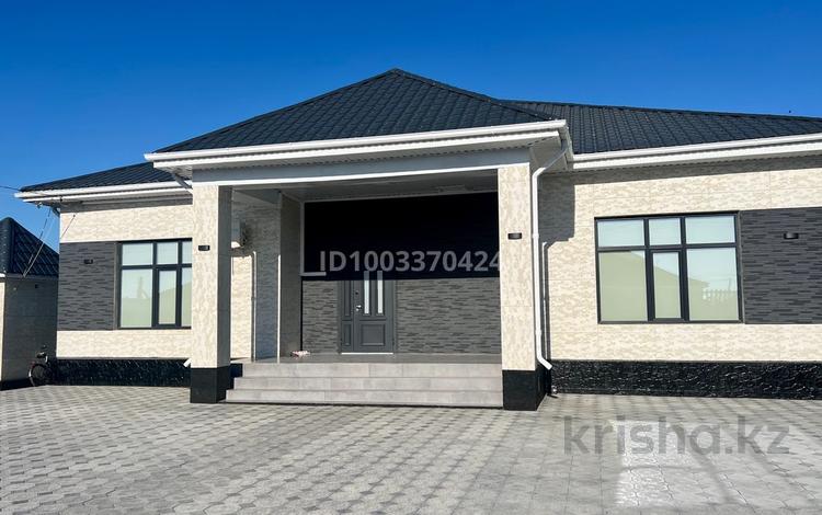 Отдельный дом · 4 комнаты · 216 м² · 8 сот., мкр Ракуша, Еркінқала,47-көше 12 — Мешіт қасында за 45 млн ₸ в Атырау — фото 2