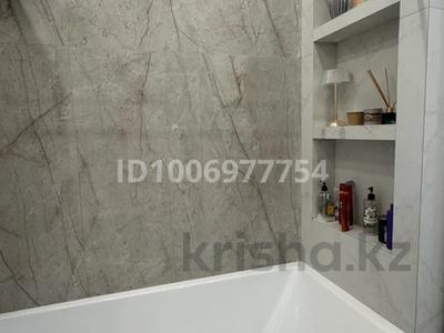 2-бөлмелі пәтер · 50 м² · 8/13 қабат, Райыбека 348/1 5 корпус 235Кв, бағасы: 400 000 ₸ в Алматы, Ауэзовский р-н