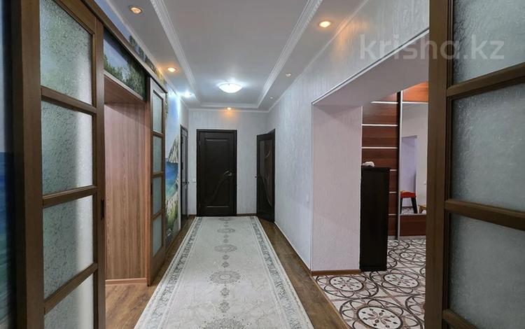 Жеке үй · 6 бөлме · 390 м² · 10 жүзд., Зодчего, бағасы: 99 млн ₸ в Усть-Каменогорске — фото 83