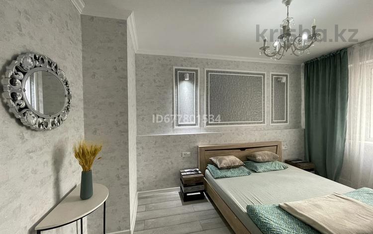 2-бөлмелі пәтер · 70 м² · 3/16 қабат, Шевченко 85, бағасы: 23 000 ₸ в Алматы, Алмалинский р-н — фото 26