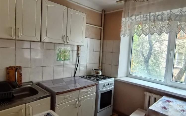 2-бөлмелі пәтер · 40 м² · 2/4 қабат, Абая — Шагубудинова, бағасы: 33 млн ₸ в Алматы, Алмалинский р-н — фото 5