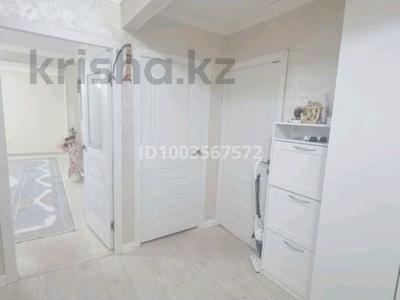 Продажа квартир в Атырауской обл.: 4-комнатная квартира · 72 м² · 2/5 этаж, 1 мкр 28 за 11 млн 〒 4-комнатная квартира · 72 м² · 2/5 этаж, 1 мкр 28 за 11 млн 〒 в Кульсары
