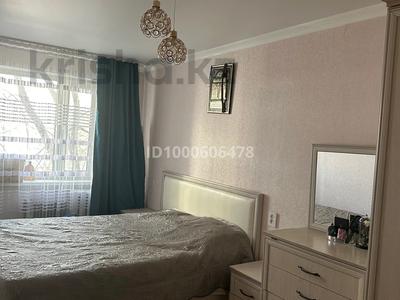 3-комнатная квартира · 57.8 м² · 2/5 этаж, мкр Новый Город, Нуркен Абдирова — Район Юбелейного за 32 млн ₸ в Караганде, Казыбек би р-н