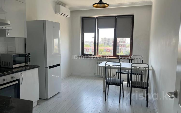 2-комнатная квартира · 70 м², Наурызбай батыра 50 — Жибек Жолы за 450 000 ₸ в Алматы, Алмалинский р-н — фото 2