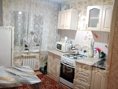 2-комнатная квартира · 40 м² · 1/5 этаж, Ленинградская — 13 школы за 6.3 млн 〒 в Шахтинске
