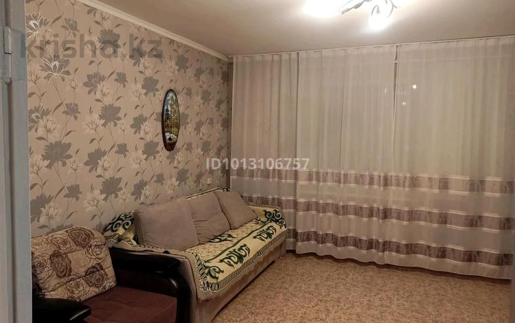 2-комнатная квартира · 52 м² · 7/10 этаж, мкр Юго-Восток, Мкр Юго-Восток, мкр Гульдер 1 — Супермаркет Норма за 170 000 ₸ в Караганде, Казыбек би р-н — фото 2