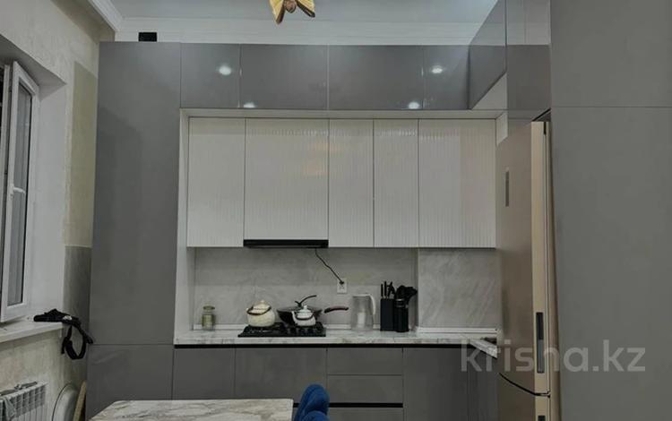 2-бөлмелі пәтер · 82 м² · 5/5 қабат, 16-й мкр 79, бағасы: 18.5 млн ₸ в Актау — фото 2