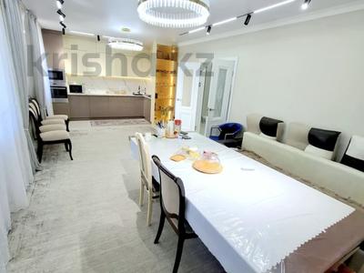 5-комнатная квартира · 160 м² · 9/9 этаж, мкр Аксай-1А, Мкр. Аксай за 80 млн 〒 в Алматы, Ауэзовский р-н