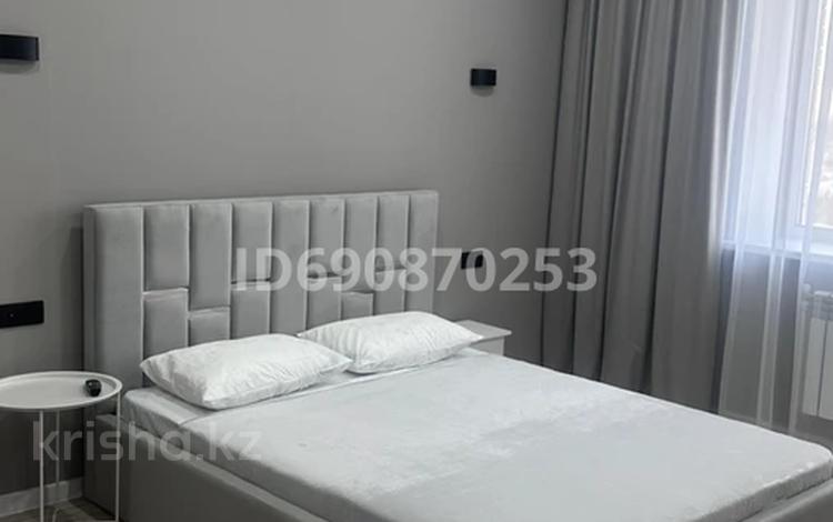 1-комнатная квартира · 50 м² · 9/9 этаж, Набережная 49 — Набережная Аль фараби за 18 000 〒 в Костанае — фото 2