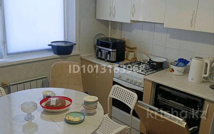 3-бөлмелі пәтер · 80 м² · 4/9 қабат, Аэропорт 2 шағын ауданы, Аэропорт 28 — Магазин дильназ, бағасы: 280 000 ₸ в Костанае, Микрорайон Аэропорт 2 — фото 2