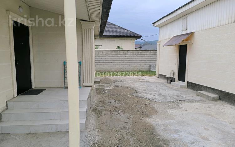 Отдельный дом · 3 комнаты · 160 м² · 7.5 сот., Квартал новый 45 за 65.7 млн ₸ в Каскелене — фото 2