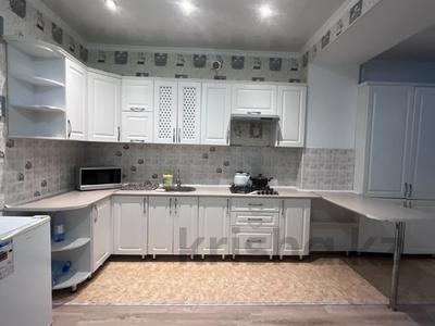 1-комнатная квартира · 53.8 м² · 3/5 этаж, мкр. Алтын орда за 23 млн ₸ в Актобе