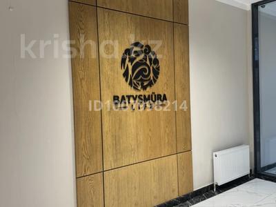 3-комнатная квартира · 100.9 м² · 2/9 этаж, мкр Нурсая, проспект Әбілқайыр Хан за 85 млн ₸ в Атырау