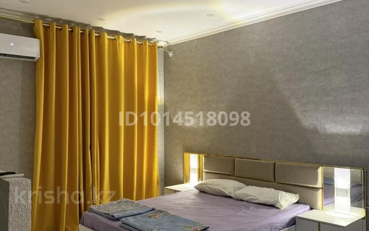 1-комнатная квартира · 45 м² · 2/7 этаж, 19-й мкр 23 — Жк Раяна за 15 000 ₸ в Актау — фото 10
