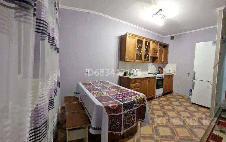 2-бөлмелі пәтер · 50 м² · 7/9 қабат, Назарбаева 3 — Набережная, бағасы: 155 000 ₸ в Кокшетау — фото 2