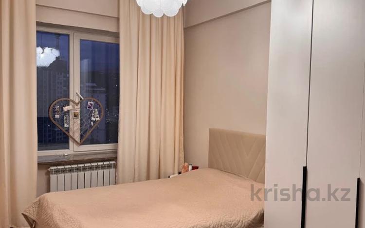 3-комнатная квартира, 111 м², 15/20 этаж, Снегина за 98 млн 〒 в Алматы, Медеуский р-н — фото 2