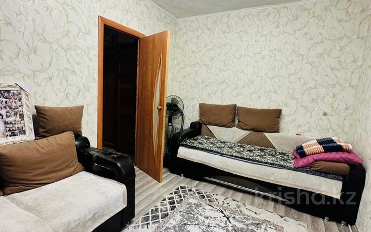 2-бөлмелі пәтер · 35 м² · 1/2 қабат, 1 переулок набережный, бағасы: 6.5 млн ₸ в Семее — фото 2