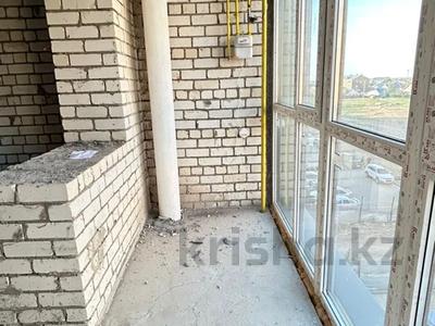 2-комнатная квартира · 67 м² · 4/9 этаж, Самал — Коняхина за ~ 22.8 млн 〒 в Уральске