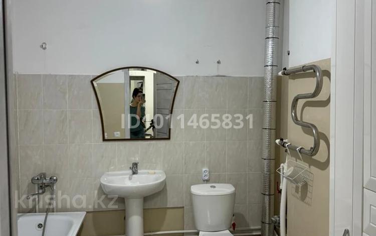 1-бөлмелі пәтер · 40 м² · 2/9 қабат, Доспанова 32, бағасы: 13.5 млн ₸ в Аксу — фото 2