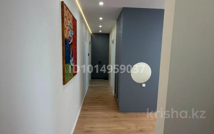 2-комнатная квартира · 62.9 м² · 2/9 этаж, Мангилик Ел за 430 000 ₸ в Астане, Есильский р-н — фото 2