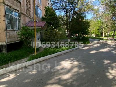 1-бөлмелі пәтер, 34 м², 5/5 қабат, самал 44, бағасы: 7.2 млн 〒 в Таразе