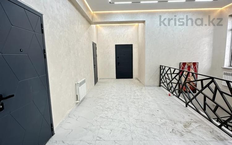 5-комнатная квартира · 194.6 м² · 1/2 этаж, Газиза Байтасова за 50 млн ₸ в Таразе — фото 2