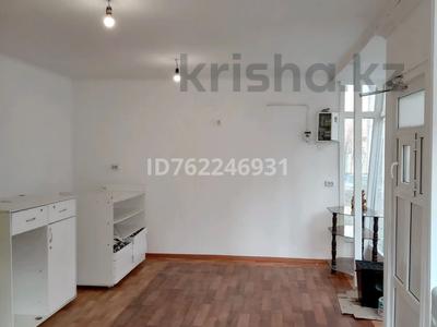 Еркін · 40 м², бағасы: 150 000 〒 в Атырау, мкр Авангард-4