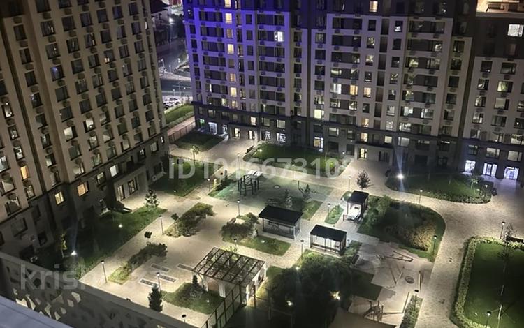 2-комнатная квартира · 82 м² · 14/16 этаж, К. Толеметова 64/1 — Толеметова Казиева за 300 000 ₸ в Шымкенте, Абайский р-н — фото 2