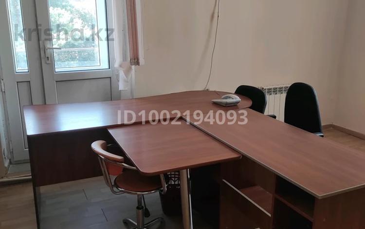 Офисы · 18 м² за 100 000 〒 в Уральске — фото 2