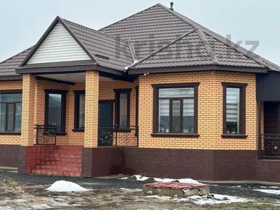 Отдельный дом · 7 комнат · 260 м² · 18 сот., Енелик Квебек 3 за 120 млн 〒 в Талдыкоргане