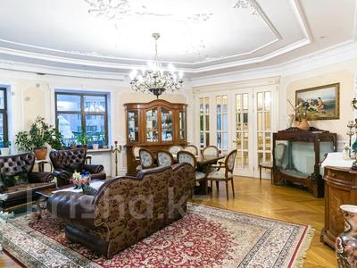 6-комнатная квартира · 400 м², Сарайшык за 450 млн 〒 в Астане, Есильский р-н