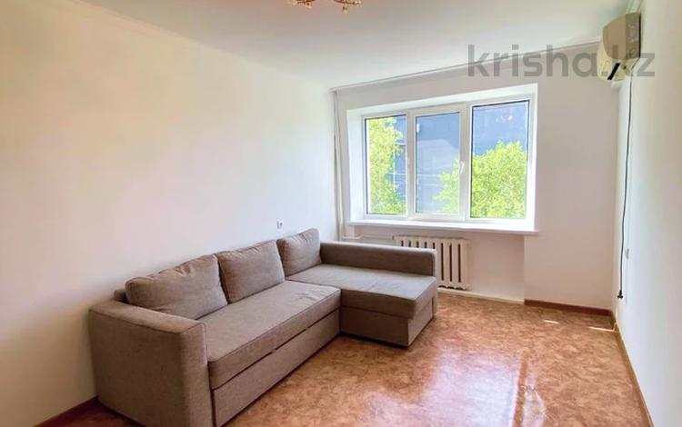 3-бөлмелі пәтер · 57 м² · 3/5 қабат, мкр Центральный, Азаттык 60а, бағасы: 15.8 млн ₸ в Атырау — фото 11