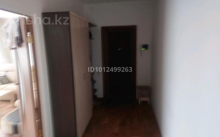 2-комнатная квартира · 65 м² · 8/9 этаж, Ткачёва 20 за 220 000 ₸ в Павлодаре — фото 2