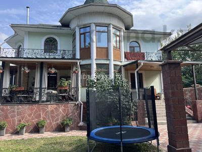 Жеке үй · 6 бөлме · 400 м², мкр Тау Самал, Олимпийская 2/1 — Кафе «Медеу», бағасы: 150 000 〒 в Алматы, Медеуский р-н