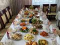 Дом · 4 комнаты · 300 м², мкр Кунгей 15 — 2улица сейткулова за 150 000 ₸ в Караганде, Казыбек би р-н — фото 12