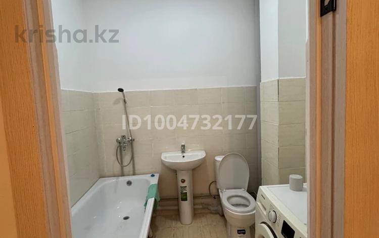 1-комнатная квартира · 46 м² · 2/5 этаж, Мкр Ұлы дала (15) 79 за 90 000 ₸ в Таразе — фото 2