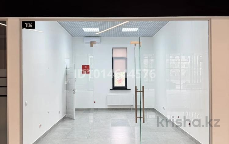 Дүкендер мен бутиктер · 26 м², бағасы: 260 000 ₸ в Атырау — фото 2