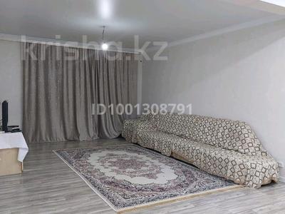 Отдельный дом · 6 комнат · 250 м² · 10 сот., жилой массив Жанаконыс-2, Участок 224 — Центральной улице, обл.больница за 40 млн ₸ в Актобе