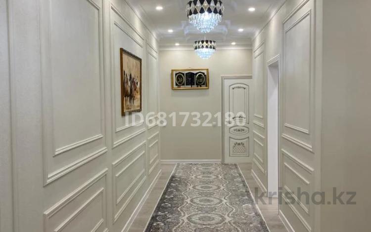 3-комнатная квартира · 146 м² · 9/10 этаж, 17-й мкр 45 за 51 млн ₸ в Актау — фото 2