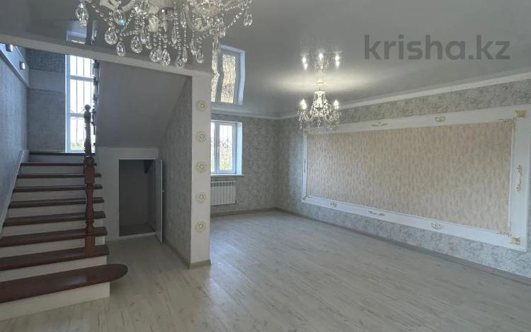 Отдельный дом · 2 комнаты · 110.6 м² · 8 сот., Энергетик-3 за 23.5 млн 〒 в Актобе — фото 13