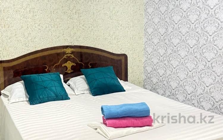 3-комнатная квартира · 90 м² · 5/12 этаж, 16-й мкр , 16 мкрн 55/1 за 15 000 ₸ в Актау — фото 2