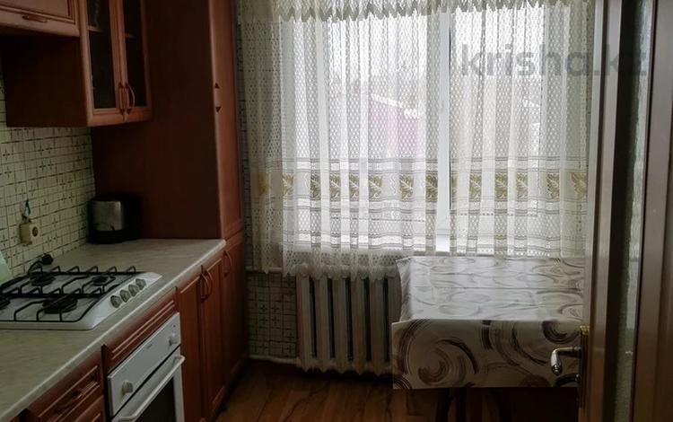 3-бөлмелі пәтер, 62 м², 4/12 қабат ай сайын, Абая 135, бағасы: 130 000 〒 в Кокшетау — фото 2