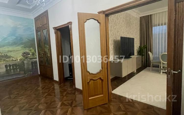 3-комнатная квартира · 115 м² · 2/13 этаж, Ходжанова 92 — Аль-Фараби / Ергожина за 130 млн ₸ в Алматы, Бостандыкский р-н — фото 2