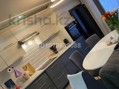 4-бөлмелі пәтер · 80 м² · 2/5 қабат, Бочарникова 15, бағасы: 20 млн ₸ в Алтае