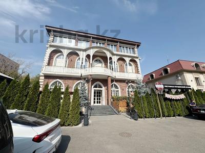 Свободное назначение, офисы, склады, общепит, салоны красоты, фитнес и спорт, медцентры и аптеки, образование, развлечения, кабинеты и рабочие места · 1000 м² за 20 млн 〒 в Алматы, Алмалинский р-н