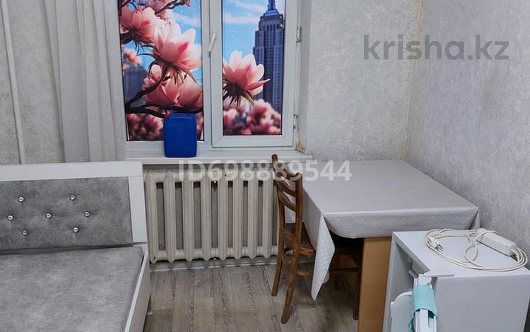 1-комнатная квартира · 10.4 м² · 1/4 этаж, мкр №8, №8 ш/а. 55 за 100 000 ₸ в Алматы, Ауэзовский р-н — фото 2