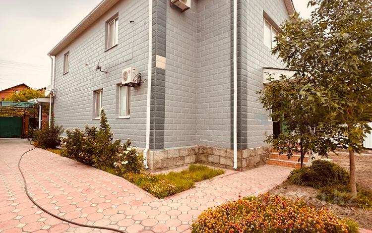 Жеке үй · 6 бөлме · 227 м² · 10 жүзд., Жерұйық ш/а., Ожекенова 6, бағасы: 120 млн ₸ в Атырау, мкр Жеруйык — фото 28